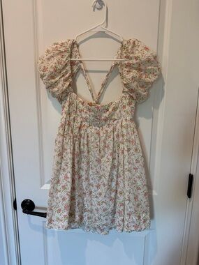 Floral Puff-Sleeve Mini Dress in Cream and Pink